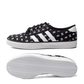 adidas 三叶草系列S77273 中性休闲鞋249元包邮