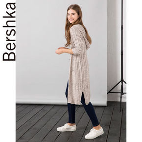 Bershka 06576483 连帽开叉 女士长款针织衫 99元