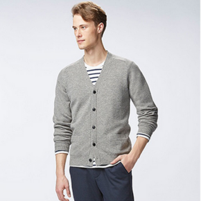 大码福利# UNIQLO 优衣库 男士羊仔毛V领针织开衫 99元