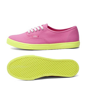 VANS 万斯 新款女士硫化鞋 145元(175-30卡)