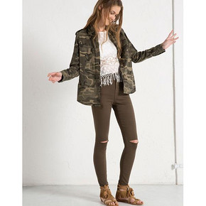 百搭街头风# Bershka 高腰基本款长裤 40元(45-5券)