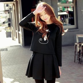 韩都衣舍 圆领宽松印花短裙上衣套装 79元