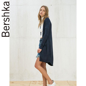 Bershka 天鹅绒长款开叉夹克 多色可选 95元