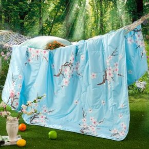 红瑞 双人爽肤夏凉被 一剪梅 200*230cm 折44.5元(89，199-100)