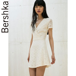 Bershka 女士软质蕾丝连衣裙 99元包邮