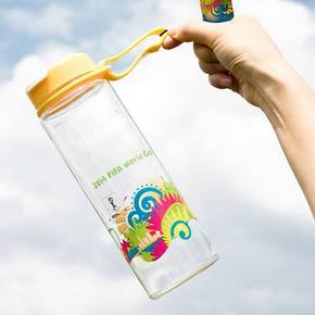 哈尔斯 世界杯迷你太空杯 700ml 5.9元包邮(25.9-20券)