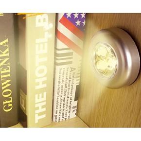 宿舍起夜神器# 窝巢 宿舍LED夜灯 送同款+6节电池 10.9元包邮(15.9-5券)