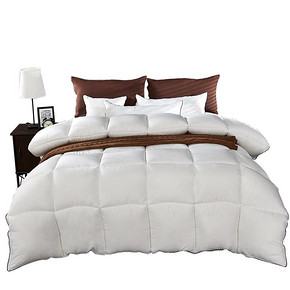 手慢无# 花雨伞 保暖加厚被芯羽丝绒+磨毛加厚被芯  108元包邮(148-40券)