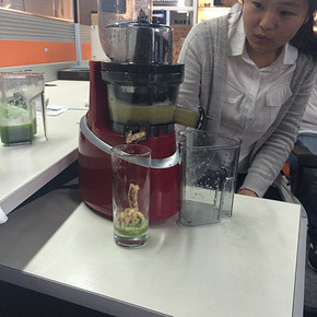 Joyoung/九阳 JYZ-V919原汁机 大口径家用果汁机低速榨汁机全自动