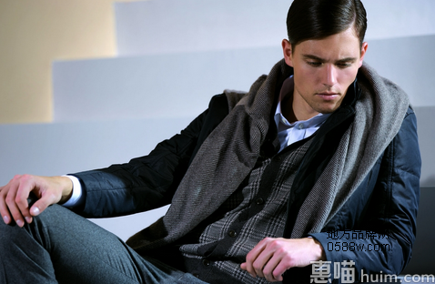 斯卡图（Carlo Castello）