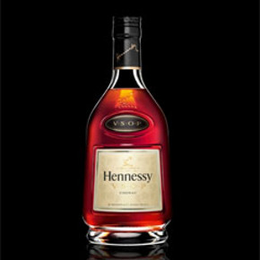 Hennessy轩尼诗 V.S.O.P 干邑白兰地40°700ml  折298元(348X2-100券)