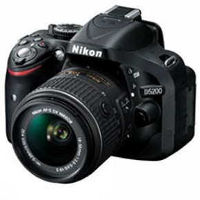 新低价：Nikon尼康 D5200 单反套机18-55mm 2688元(赠相机包\存储卡等)