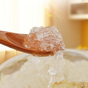 自然晾晒#宏本堂云南拉丝雪燕植物胶原蛋白 19.9元包邮(59.9-40券)