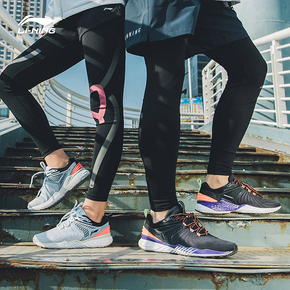 LI-NING 李宁 云五代 V2 跑鞋 278元
