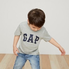 6日0点：GAP 盖璞 437803 男童短袖T恤 31.2元（3件8折） ￥31