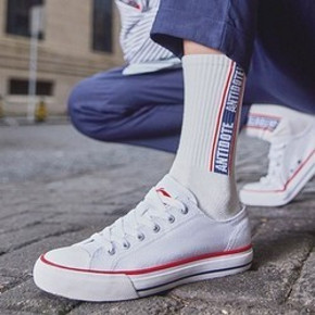 9日0点： LI-NING 李宁 AGCN202 中性款帆布鞋 88元包邮（前1小时）