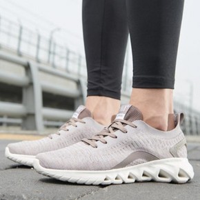 24日0点：361° 671912248 男子跑鞋 低至119元包邮（（前1小时）） ￥119