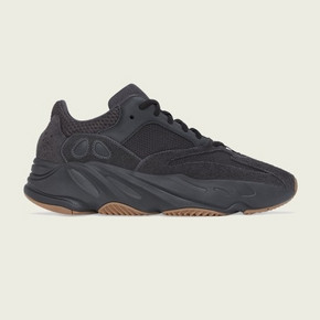 adidas Originals YEEZY BOOST 700 FV5304 男款休闲运动鞋 2599元 ￥2599