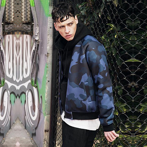 VIISHOW潮牌男装春秋韩版迷彩夹克棒球服男式外套茄克衫棒球领 99元