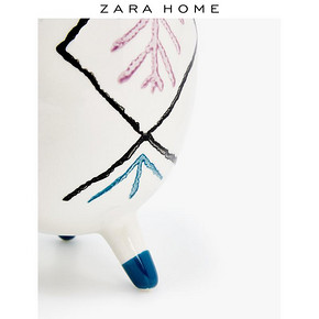 Zara Home 图案设计陶制花瓶 48731046999 149元