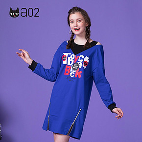 a02新款2019潮流印花拼色露肩ins超火连衣裙女 DTU1A0711DR 168元