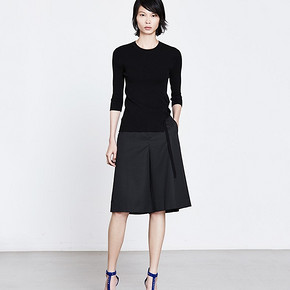 MO&Co. 摩安珂 MA181SWT324 女士绑带针织衫 *2件 568.2元包邮（合284.1元/件） ￥568