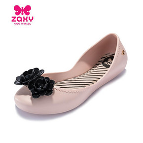 zaxy 梅丽莎副 82301-51647 女士平底单鞋 149元