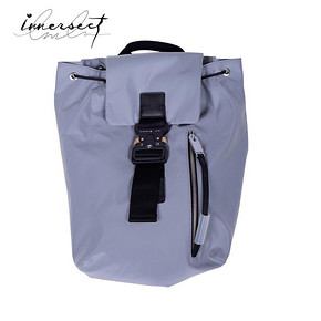 INNERSECT潮牌 1017 A L Y X 9SM 3M反光双肩背包 4146元