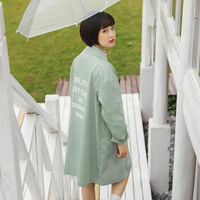 蜜妃儿绿色工装外套女春秋季2019新款潮休闲复古港味风衣女中长款 119元