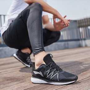 21日0点、双11预售：LI-NING 李宁 ARHN215 男子跑步鞋 158元包邮（需定金） ￥158