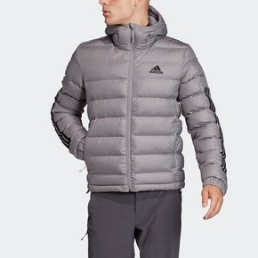 双11预售：抗风防小雨，adidas阿迪达斯 男装户外短款棉服 379元（吊牌价899元