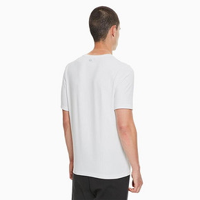 CK PERFORMANCE 经典款 男士Logo印花运动短袖T恤 4MH8K278 245元