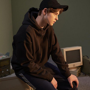 ￥80.9 Tonlion 唐狮 男士加绒卫衣