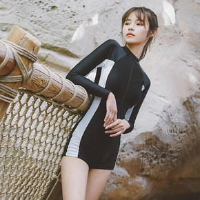 ￥49.9 12号：XIAOTAO 小桃 XT19074 女运动保守连体泳衣
