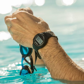 DECATHLON 迪卡侬 GEONAUTE W100 防水运动手表 19.9元包邮 ￥20