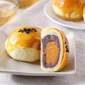 ￥5.1 手工蛋黄酥整箱雪媚娘海鸭蛋红豆麻薯早餐零食小吃