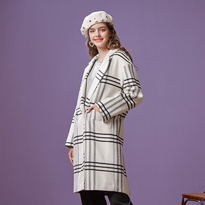 Meters bonwe 美特斯邦威 239963 女士毛呢大衣 169.9元