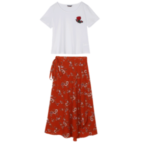 HSTYLE 韩都衣舍 EK8422 女士T恤半裙两件套 87元 ￥87