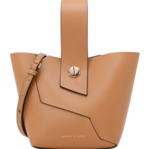 24日0点：CHARLES＆KEITH CK2-10270100 水桶包 *2件 低至224元 ￥224