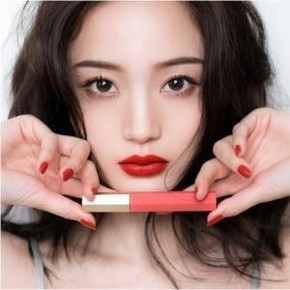 天猫 24日0点：稚优泉 丝绒雾面哑光唇釉 1.8g*2件 44.7元（合22.35元/件）