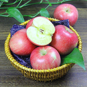 ￥23.9包邮 辽南特产 红富士苹果 5斤