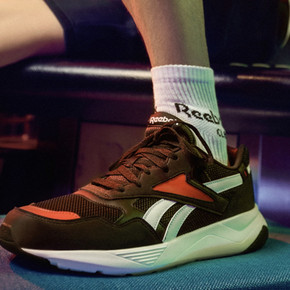 Reebok 锐步 ROYAL DASHONIC FZT78 男子休闲跑步鞋 123.67元