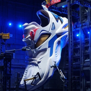 61预售：361° RX78 高达联名款 男子运动鞋 219元（需定金30元，1日付尾款）