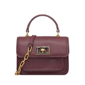 61预告：CHARLES & KEITH CK2-50270344 翻盖链条手提单肩包 214.14元