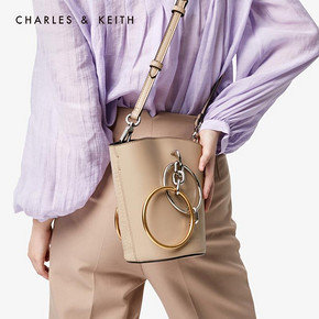 1日0点： CHARLES&KEITH CK2-10671031 女士圆环手提单肩水桶包 ￥188.34