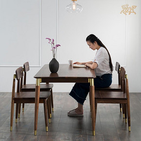 铜师傅 9030001T 塞尚餐桌 1.4m 2699元