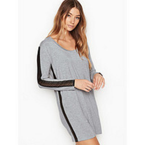 88VIP： 维密 11161014 莫代尔长袖T恤式睡裙 126.65元包邮