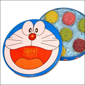 哆啦A梦七彩酱心月饼铁礼盒装
