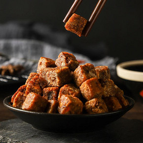 五香牛肉粒网红风干牛肉干