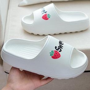 新款草莓超厚底踩屎感拖鞋女